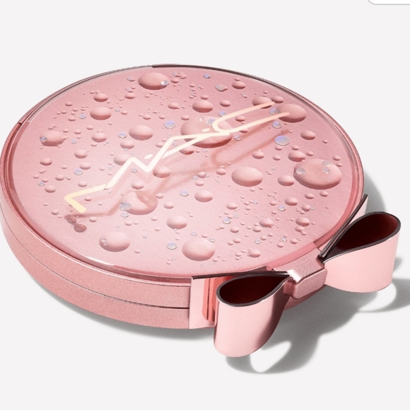 MAC Sparkling Wine Splash Eye Love Surprises Eye Shadow Palette - Picture 2 of 10